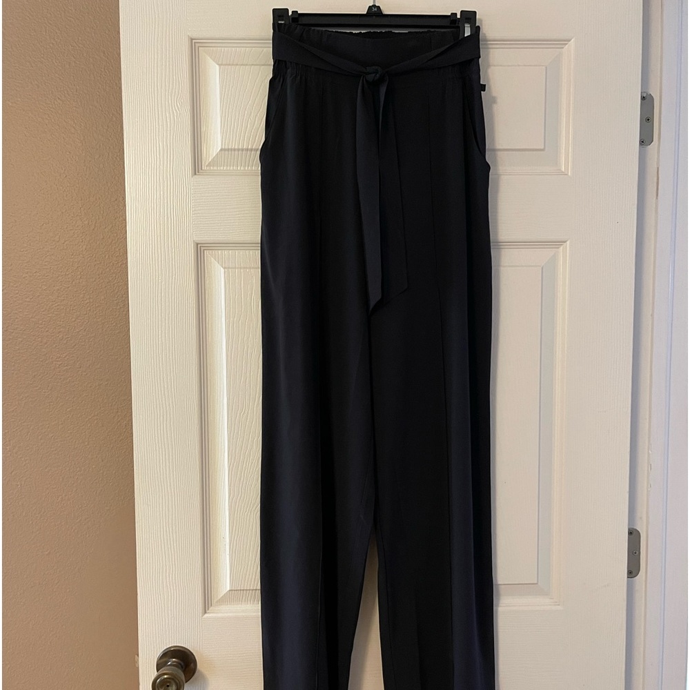 Lululemon pants